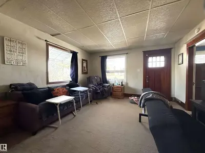 Interior photo 4 of 213 8 AV E