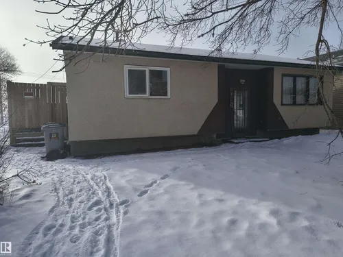 4923 51 AV, Mundare - $180,950