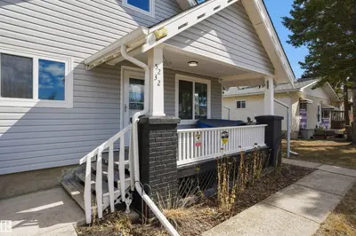 Interior photo 1 of 5232 51 AV