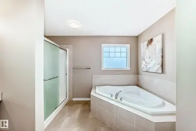 Interior photo 4 of 5147 CRABAPPLE LINK LI SW