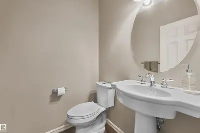 Interior photo 4 of 4903 213 ST NW