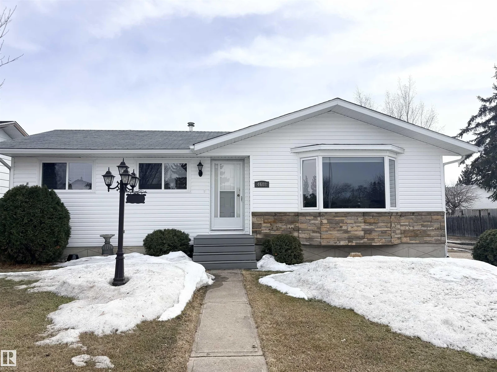 4608 41 AV, Bonnyville Town - 4 bedroom Detached Single Family for sale