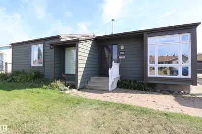 Interior photo 1 of 4123 136 AV NW