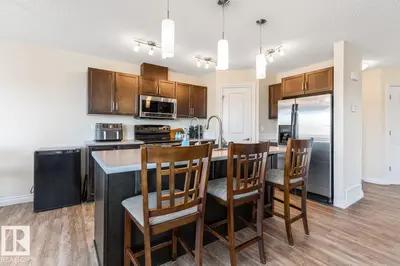 Interior photo 3 of 66 DUNLOP WD