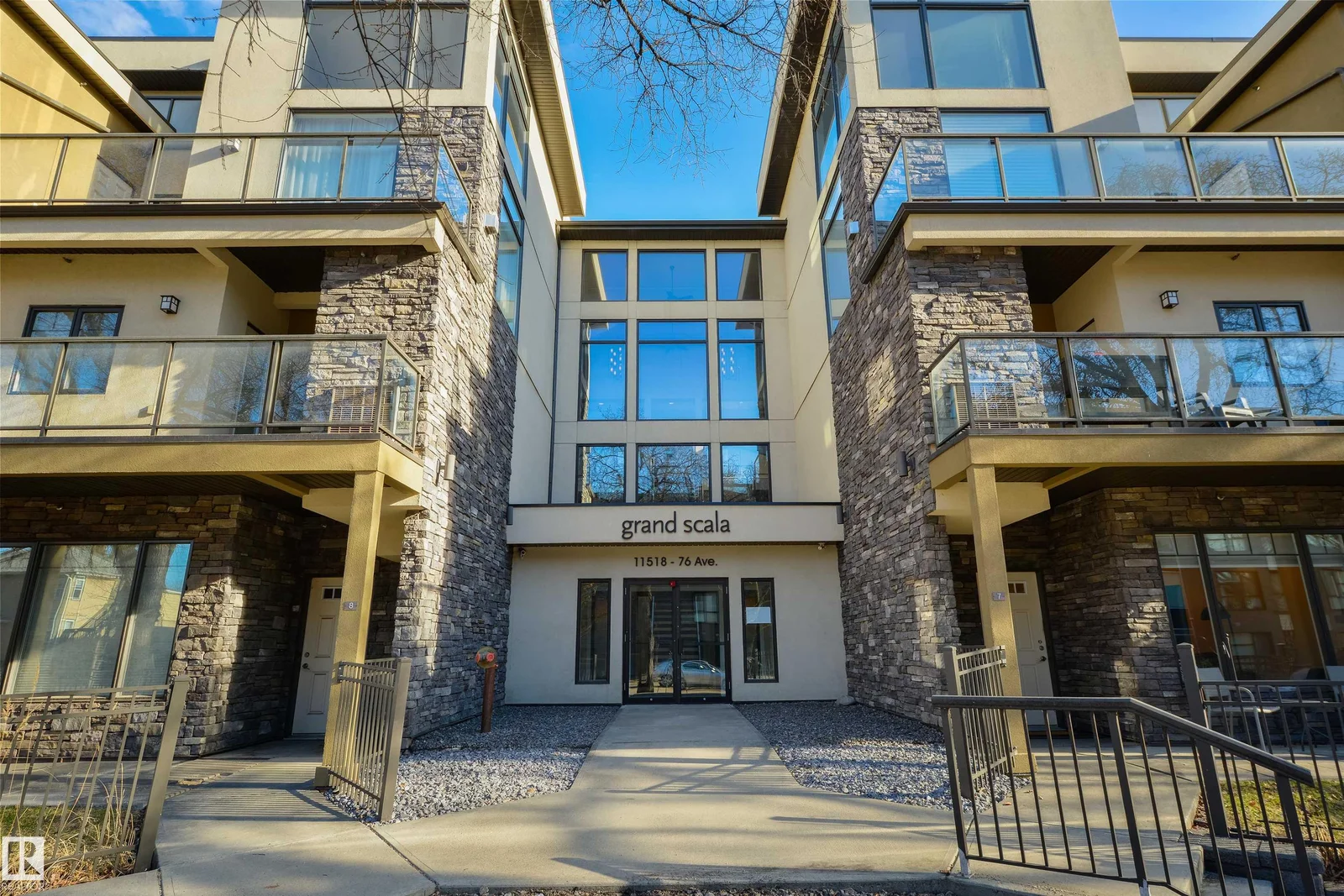 #7 11518 76 AV NW, Edmonton - 1 bedroom Apartment for sale