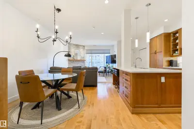 Interior photo 4 of #7 11518 76 AV NW