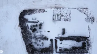 Interior photo 3 of RR265 TWP454