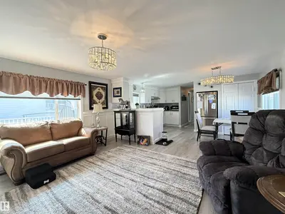 Interior photo 4 of 50 Willow Park ES