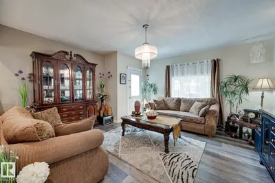 Interior photo 2 of 5039 52 ST