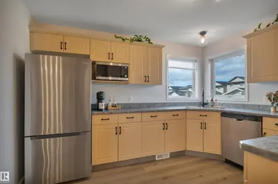 Interior photo 3 of 266 AVENA CI