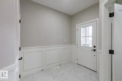 Interior photo 1 of 917 Elderberry LD NW