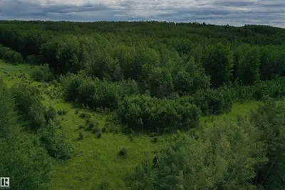 Interior photo 2 of On Township Road 522