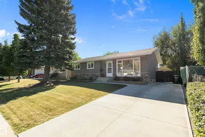 Interior photo 1 of 37 MALVERN DR