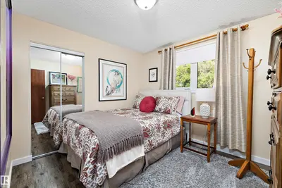 Interior photo 4 of 37 MALVERN DR