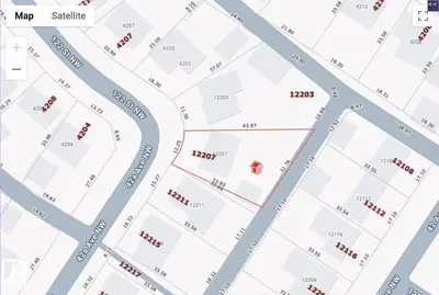 Interior photo 1 of 12207 42A AV NW