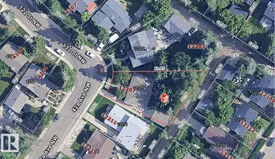 Interior photo 3 of 12207 42A AV NW