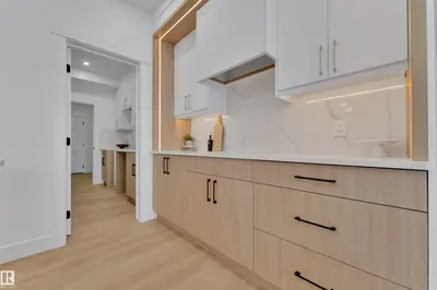 Interior photo 4 of 247 Linden LO