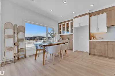 Interior photo 3 of 226 Linden LO