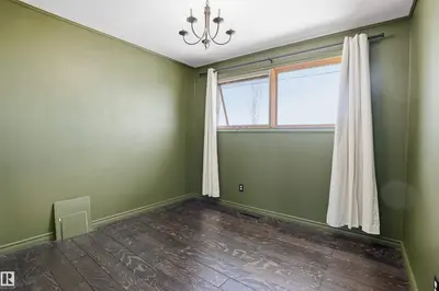 Interior photo 4 of 171006 TWP 534