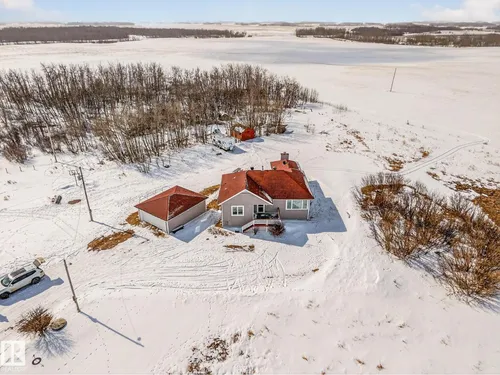 160068 TWP 531, Rural Lamont County - $400,000