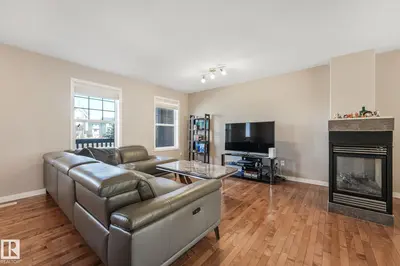 Interior photo 2 of 2351 ASPEN TR