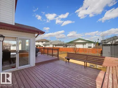 Interior photo 4 of 5320 156 AV NW