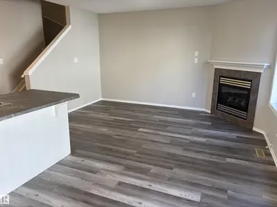 Interior photo 4 of #133 5001 62 ST