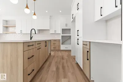 Interior photo 4 of 11 Arthur WY