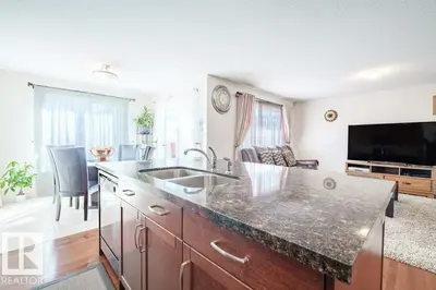 Interior photo 3 of 6131 12 AV SW