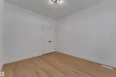 Interior photo 2 of 760 ASTORIA WY