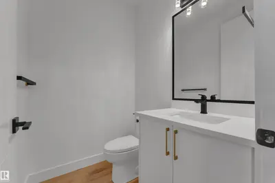 Interior photo 4 of 760 ASTORIA WY