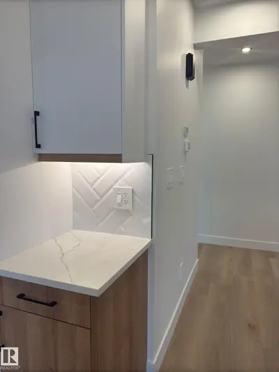 Interior photo 2 of 5001 46 ST