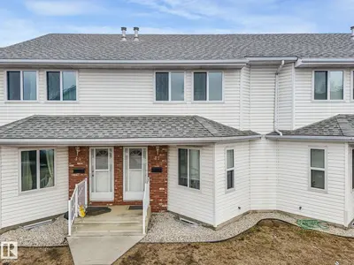 Interior photo 1 of #47 1033 YOUVILLE DR W NW