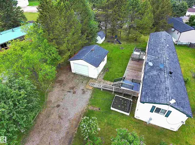 Interior photo 3 of #70 5429 TWP ROAD 494