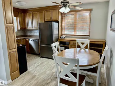 Interior photo 3 of 5302 48 AV