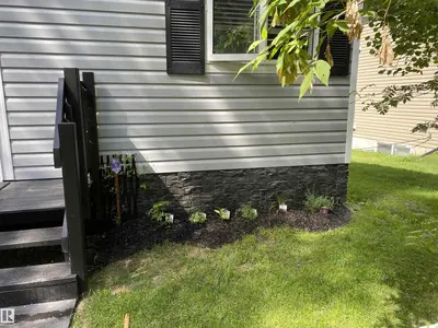 Interior photo 1 of 633 LAKESIDE PT