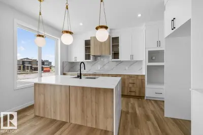 Interior photo 4 of 178 Corral Circle