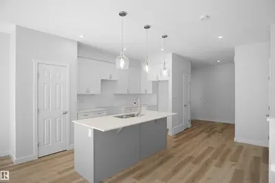 Interior photo 4 of 1928 210 ST NW