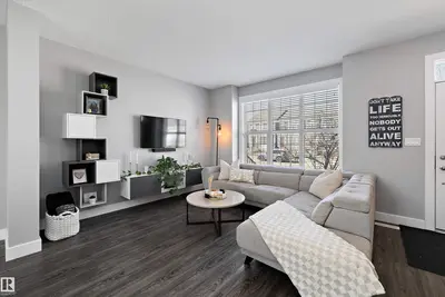 Interior photo 2 of 2107 24 ST NW