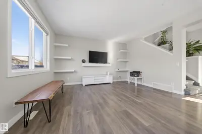 Interior photo 2 of 1234 DANIELS CR SW