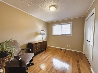 Interior photo 4 of 11139 30 AV NW