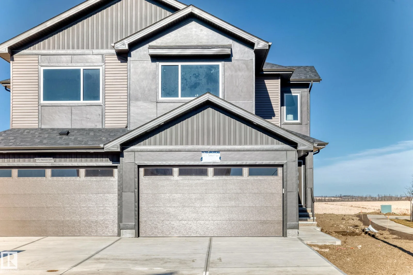 107 PATRIOT WY, Spruce Grove - 3 bedroom Duplex for sale