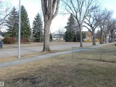 Interior photo 4 of 12356 132 ST NW