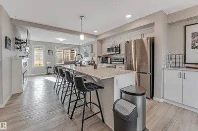 Interior photo 4 of #110 1530 TAMARACK BV NW