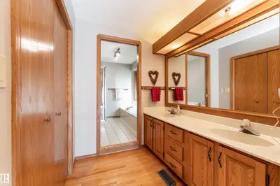 Interior photo 3 of 12 KIRKLEES RD