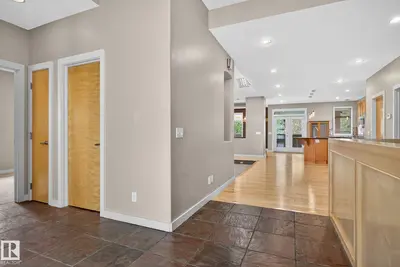 Interior photo 3 of 15860 41 AV SW