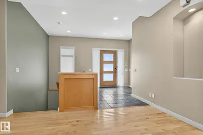 Interior photo 2 of 15860 41 AV SW