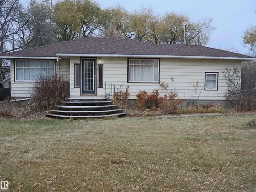 4032A TWP RD 604, Rural Barrhead County - $219,000