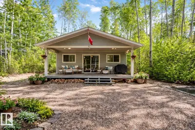 Interior photo 1 of 37 59316 Range Road 54