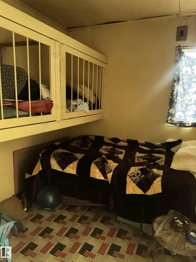 Interior photo 3 of 863 Westcove Drive